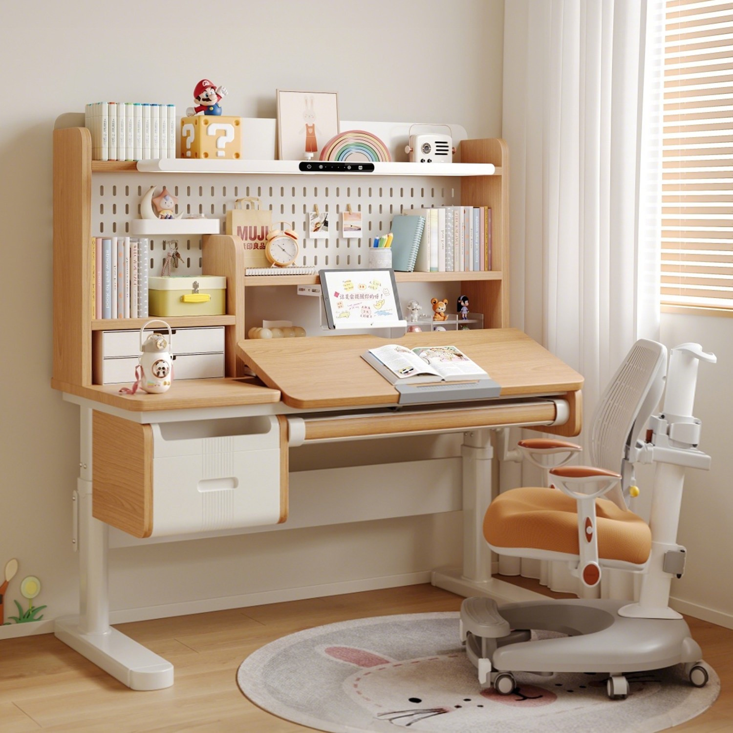 Solid wood study table Lifting - Chairs recension och pris